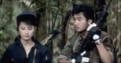 Moon Lee en mercenaire et Alex Fong en Rambo